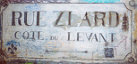 Rue Zlard avec fleur de lys